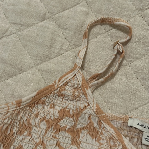 American Eagle ruched floral crop top - Picture 3 of 4